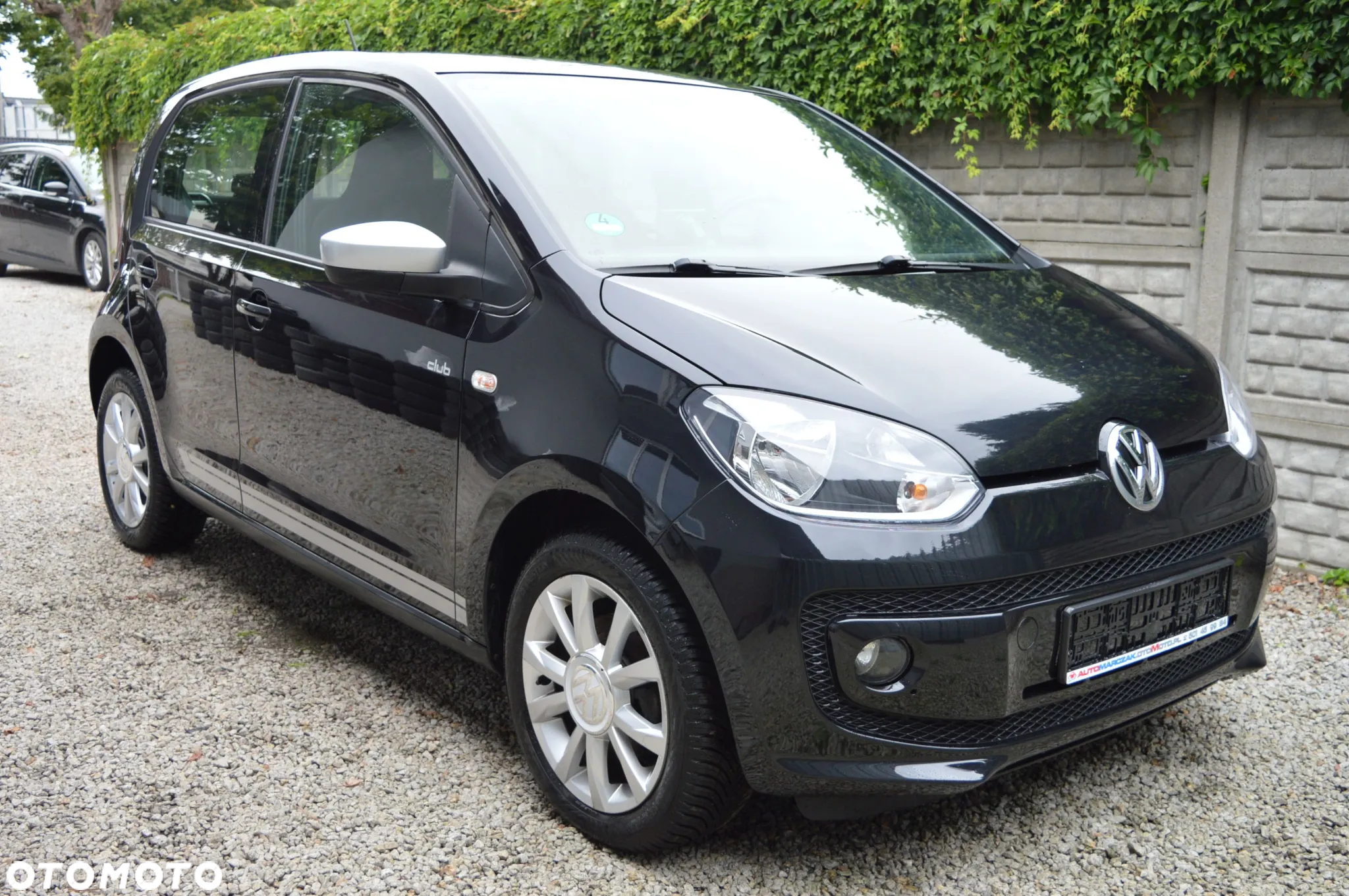 Volkswagen up! club - 11