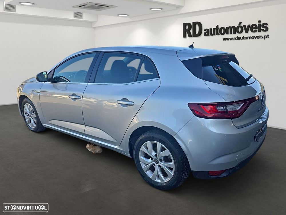 Renault Mégane 1.5 Blue dCi Limited - 4