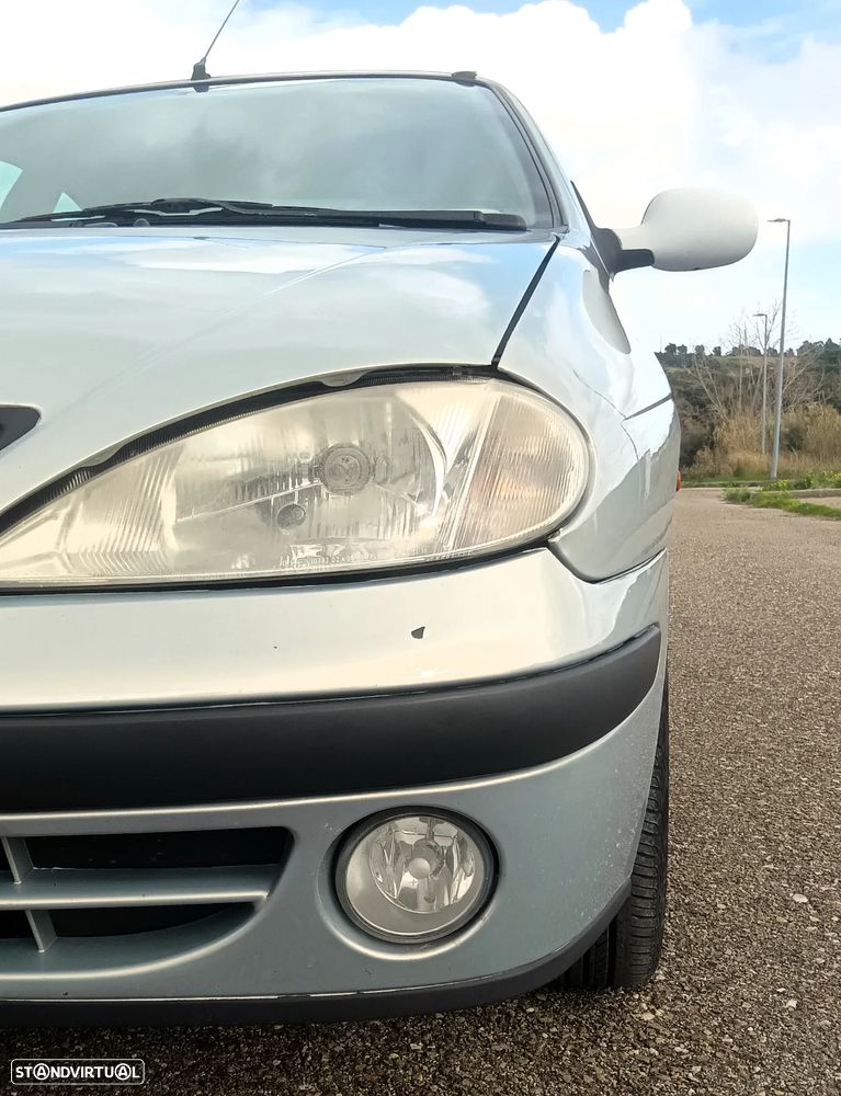 Renault Mégane C. 1.4 16V Dynamique - 7