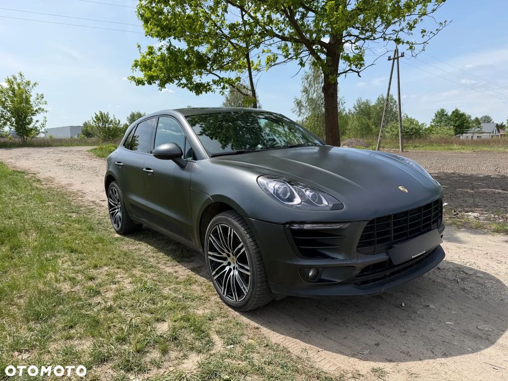Porsche Macan Standard - 1