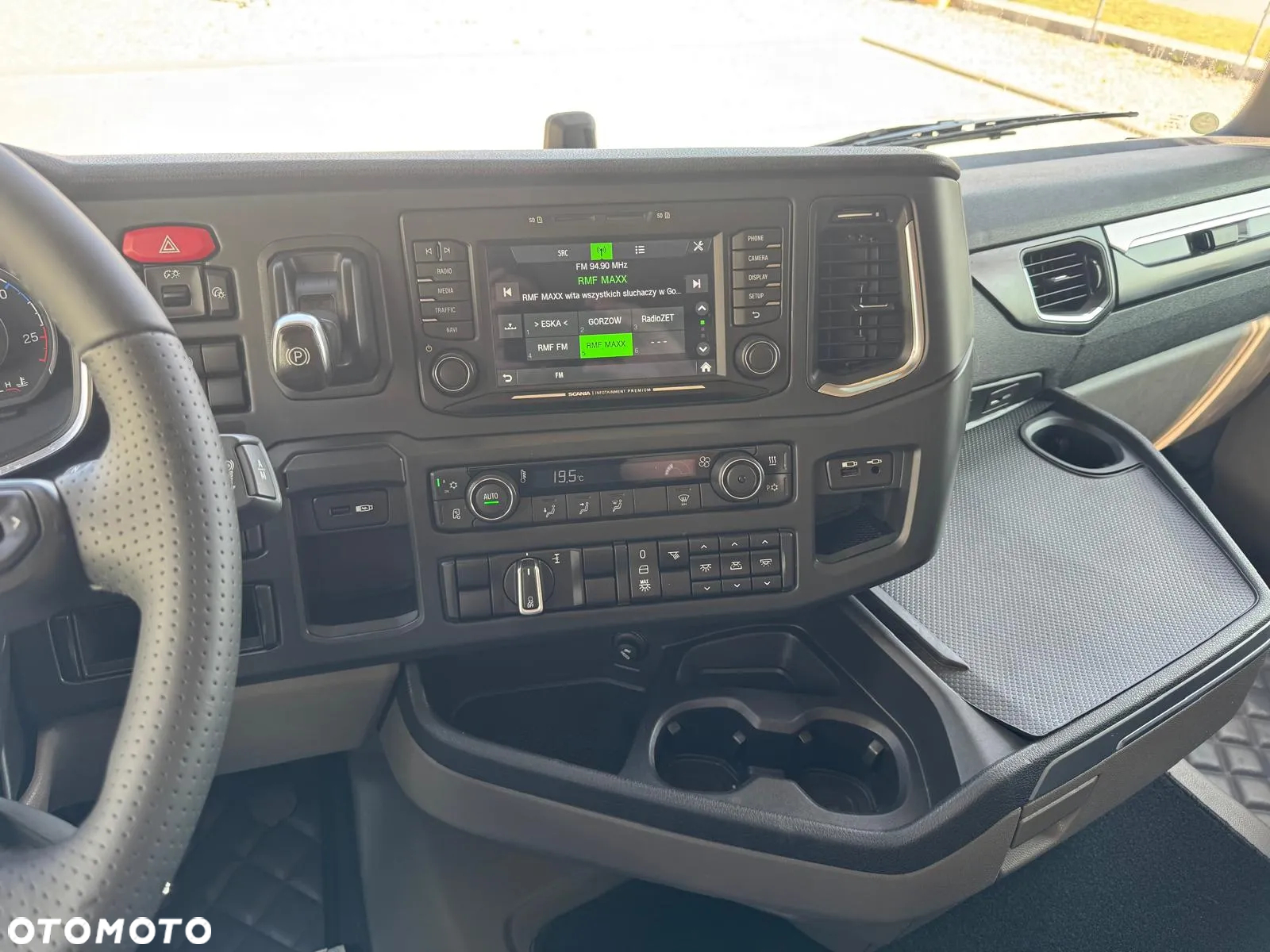 Scania R450/ MEGA Lowdeck/ KLIMA STACJONARNA/ SERWIS NIEMCY/ NOWE OPONY - 26
