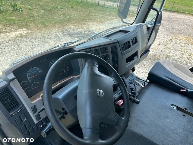 Volvo FL - 4