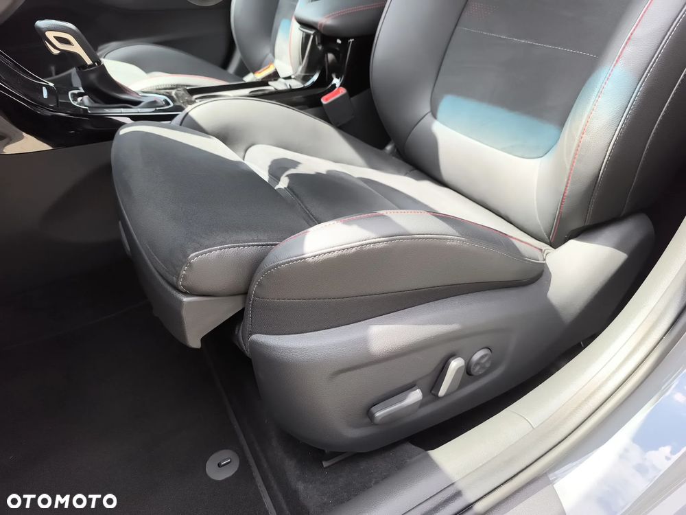 Hyundai i30 1.5 T-GDI 48V Modern DCT - 12