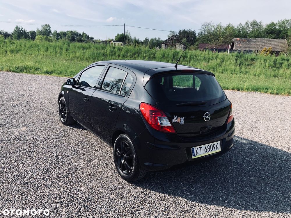 Opel Corsa 1.2 16V Cosmo - 19