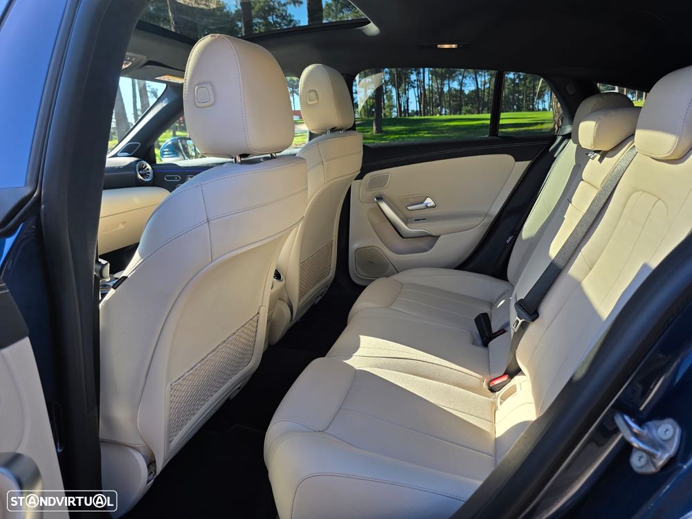 Mercedes-Benz CLA 250 e 8G-DCT - 15