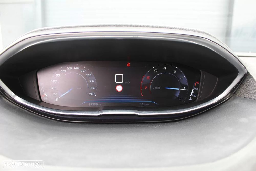 Peugeot 3008 1.2 PureTech Style - 18