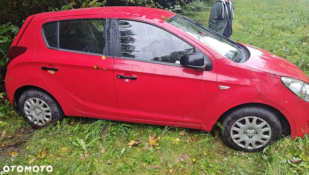 Hyundai i20 - 11