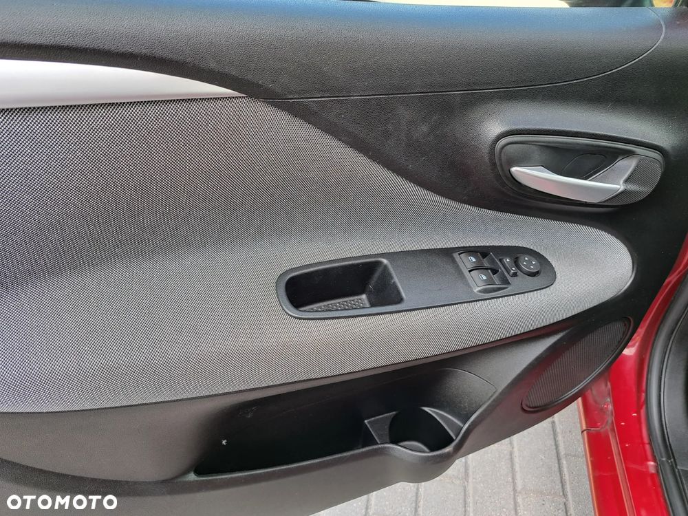 Fiat Punto Evo - 25