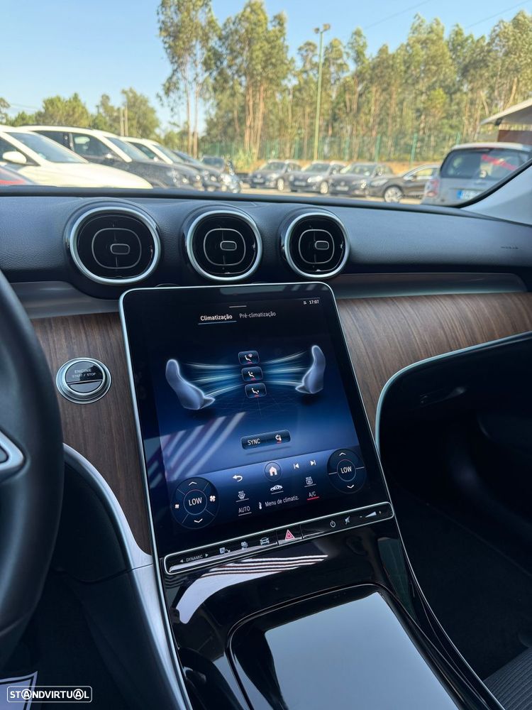 Mercedes-Benz C 300 e T 9G-TRONIC Avantgarde - 18