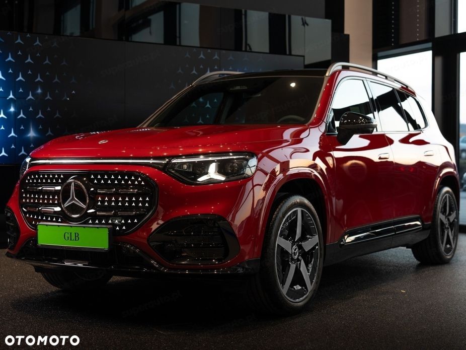 Mercedes-Benz GLB 250+ EQ Night Edition - 3