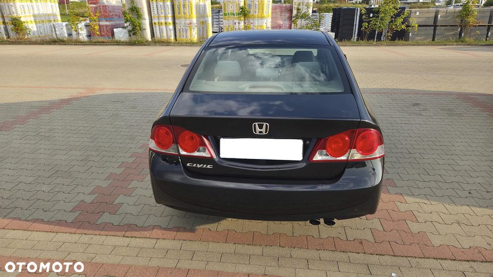 Honda Civic 1.8 Comfort - 4