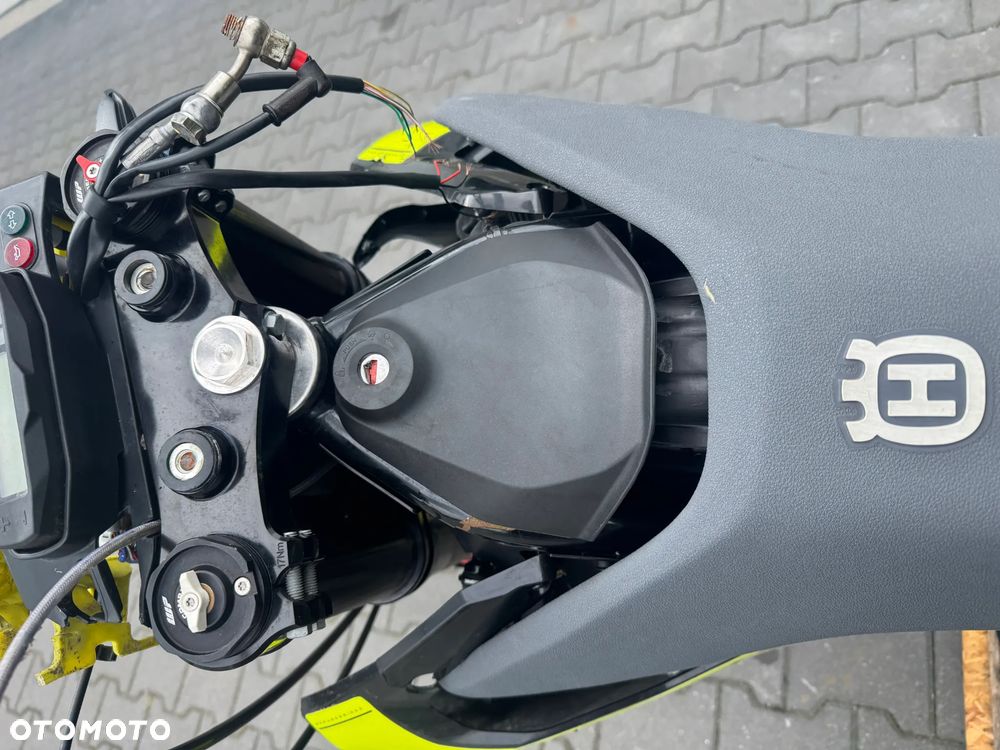 Husqvarna 701 - 10