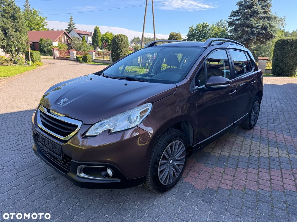 Peugeot 2008 1.2 Pure Tech Style - 1