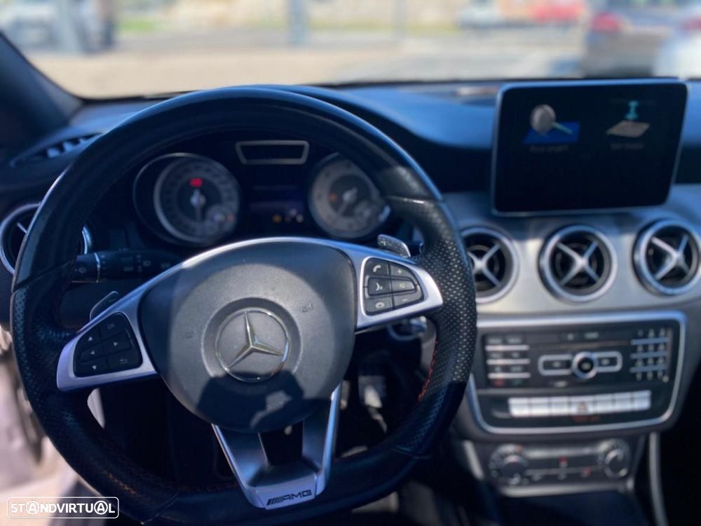 Mercedes-Benz CLA 220 d 7G-DCT AMG Line - 19