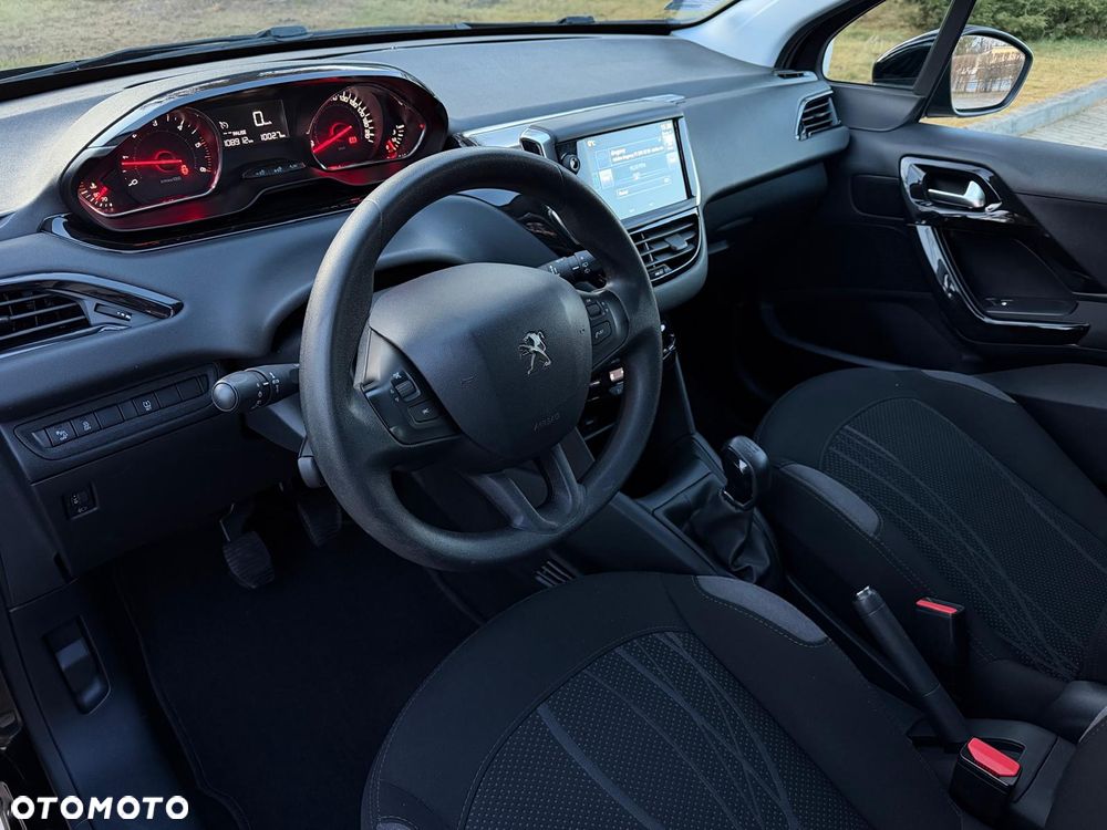 Peugeot 208 1.4 HDi Business Line - 24