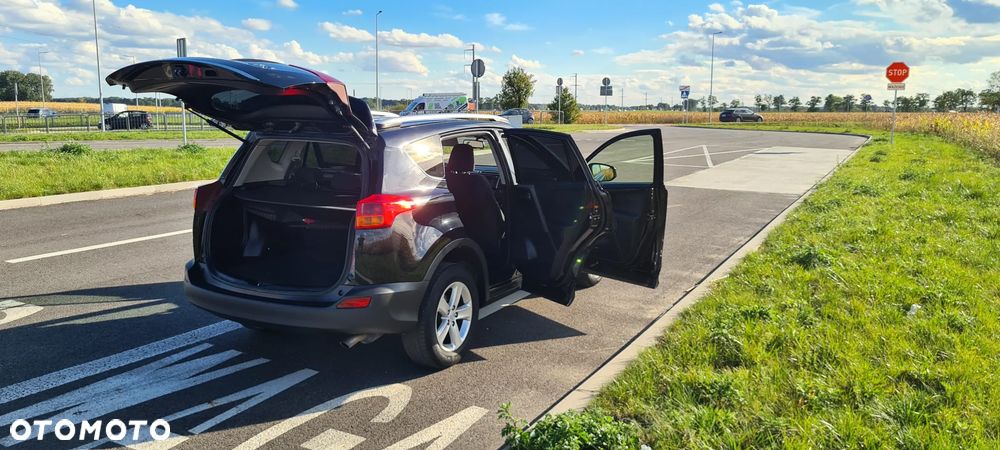Toyota RAV4 2.0 D-4D Premium - 5