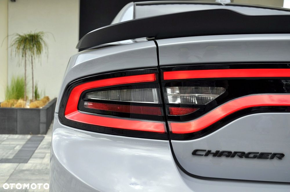 Dodge Charger Automatik R/T Scat Pack - 32