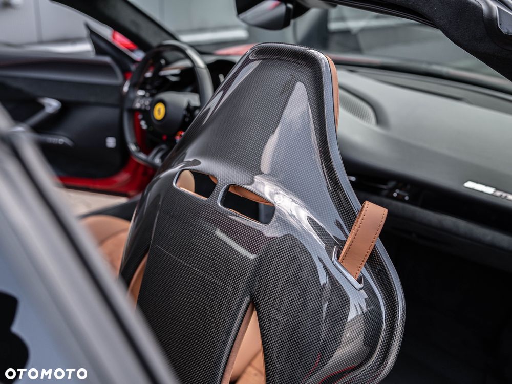 Ferrari 296 GTS - 19