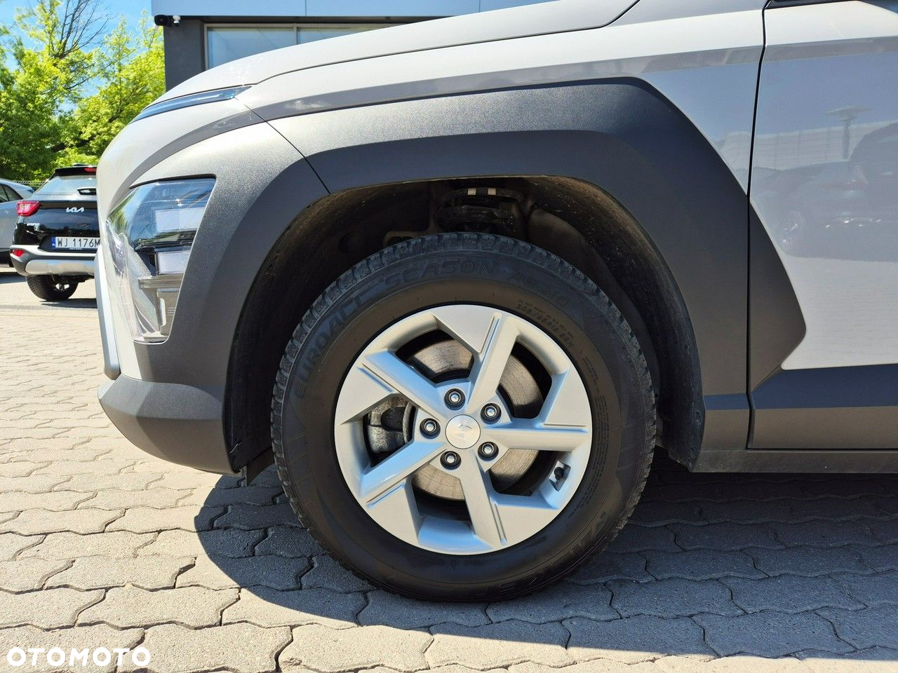 Hyundai Kona - 11
