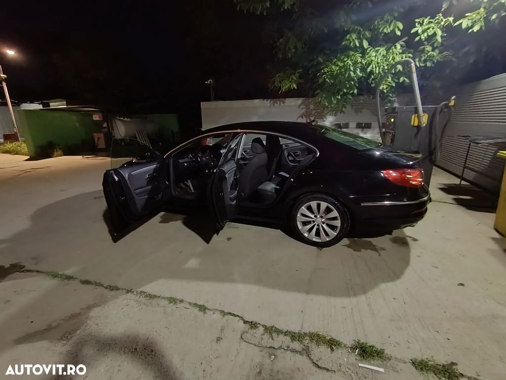 Volkswagen Passat CC 2.0 TDI Individual - 26
