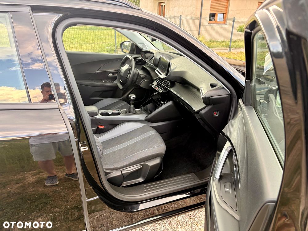 Peugeot 2008 PureTech 100 Stop&Start Allure - 17