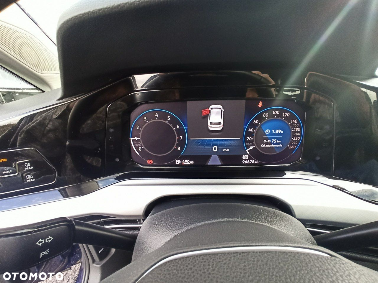 Volkswagen Golf - 14