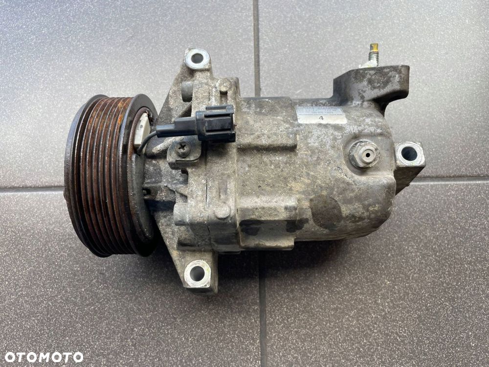 KOMPRESOR KLIMATYZACJI NISSAN 92600CJ71B