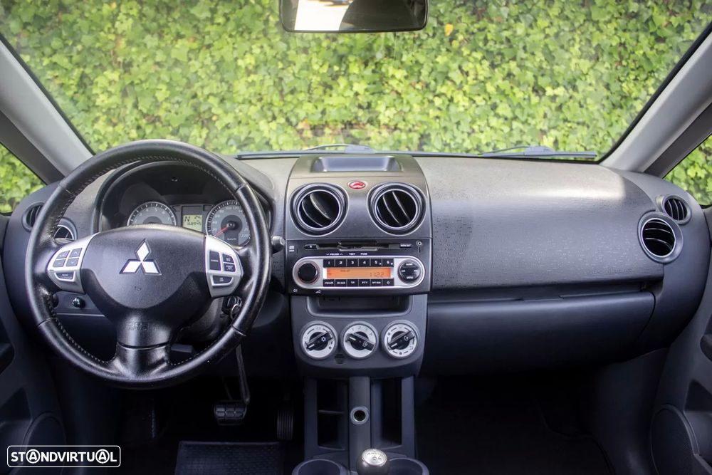 Mitsubishi Colt 1.3 Intense CA - 15