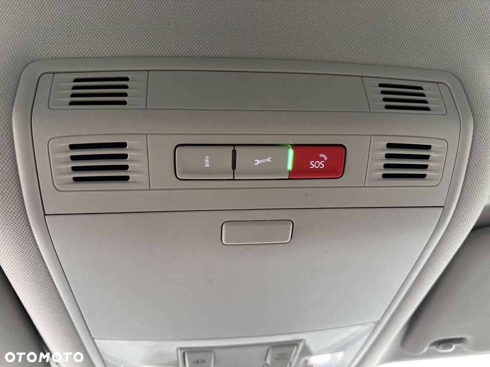 Volkswagen Passat 2.0 TDI EVO Business - 38