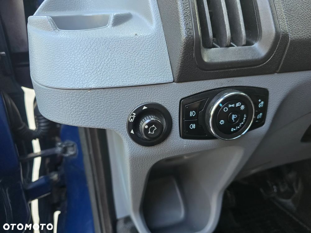 Ford Transit Kombi L2H2 Trend - 11