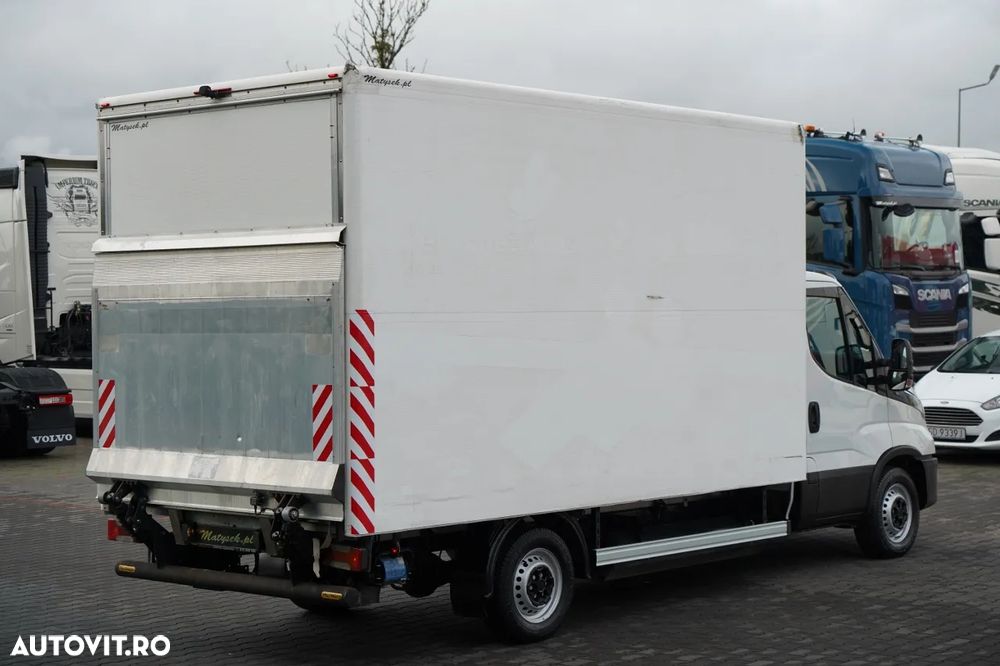Iveco DAILY 35-NP / GNC / CONTAINER / MANUAL / PALFINGER LIFT - 750 KG / 2020 - 8