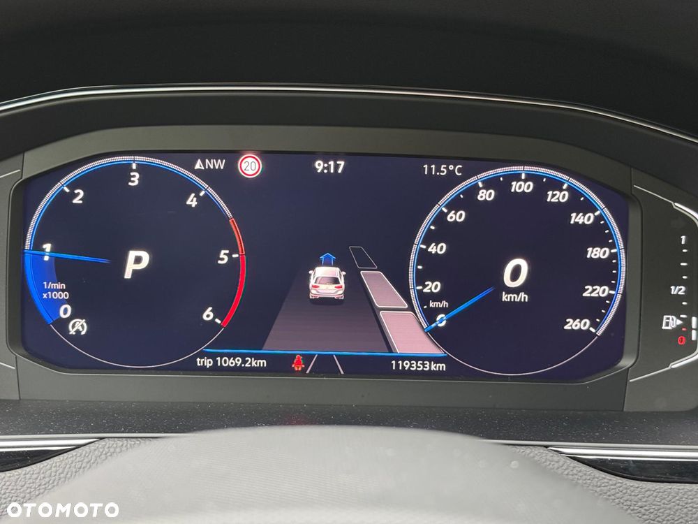Volkswagen Passat 2.0 TDI EVO Business DSG - 29