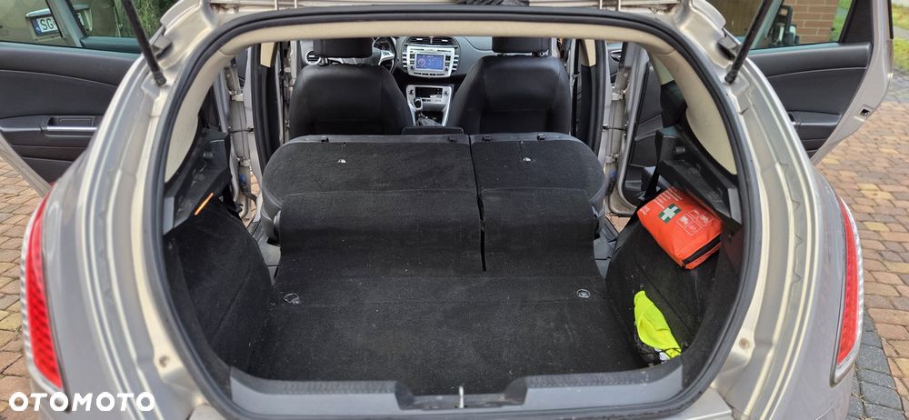 Lancia Delta 1.4 T-Jet Argento - 17