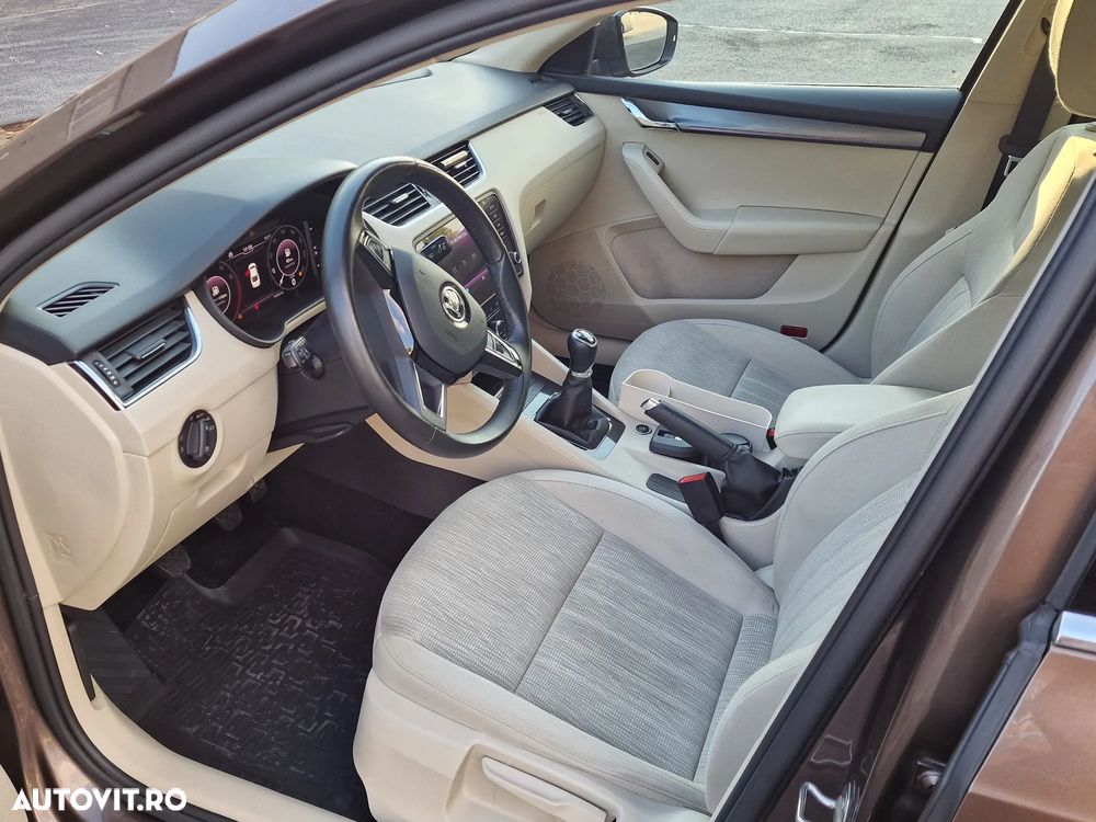 Skoda Octavia 1.5 TSI Style - 10