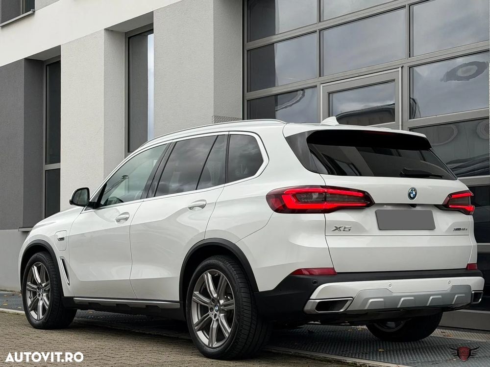 BMW X5 xDrive45e AT PHEV - 3
