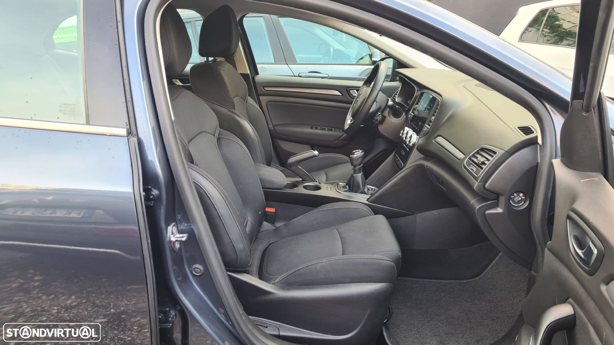 Renault Mégane 1.5 Blue dCi Intens - 40