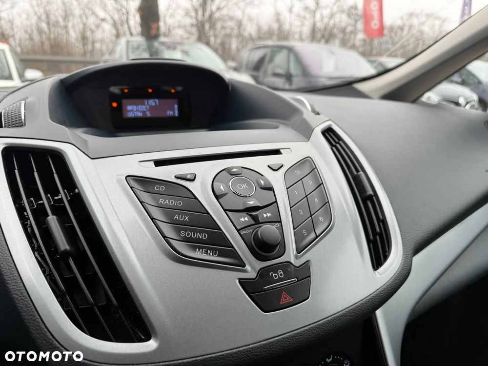 Ford C-MAX 1.6 Ambiente - 29