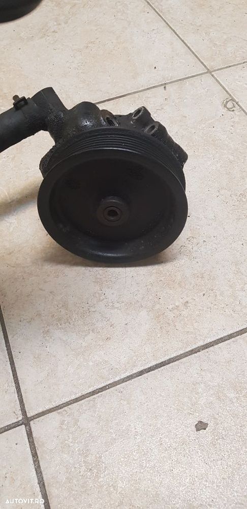 Pompa servodirectie Ford Transit 2.4 125cai - 2