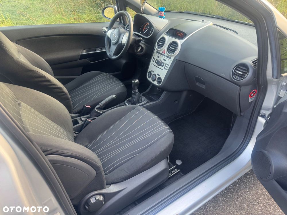 Opel Corsa - 6