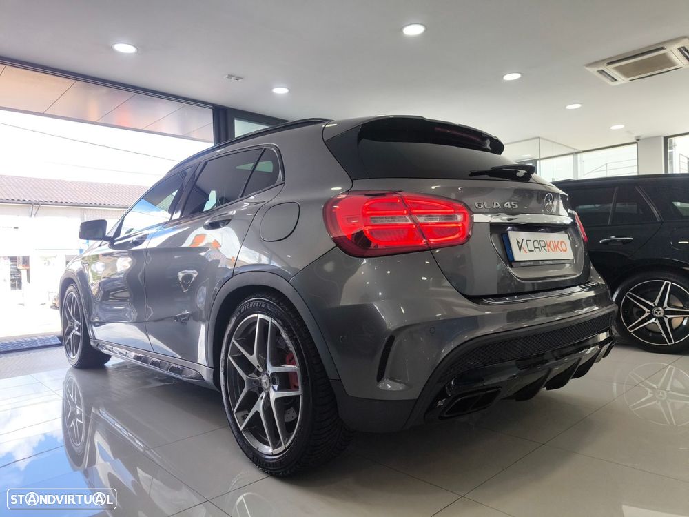 Mercedes-Benz GLA 45 AMG 4-Matic - 5