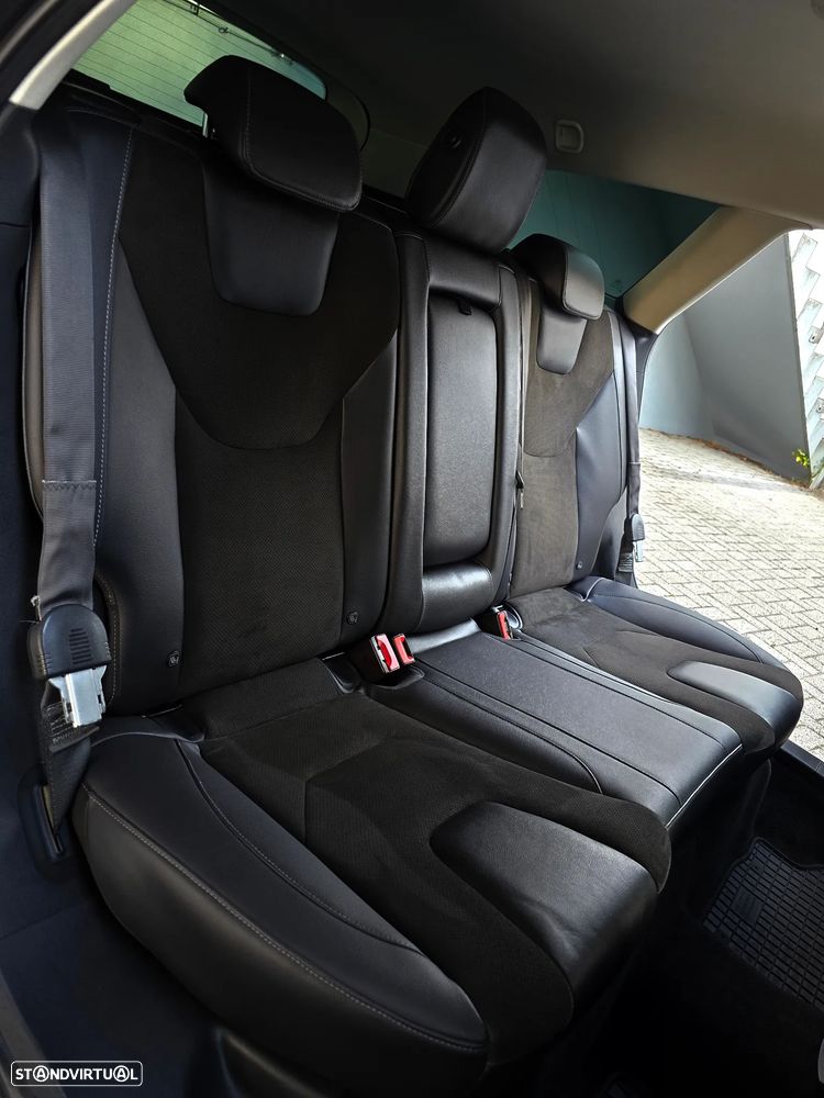 Ford Mondeo SW 2.0 TDCi Titanium - 54