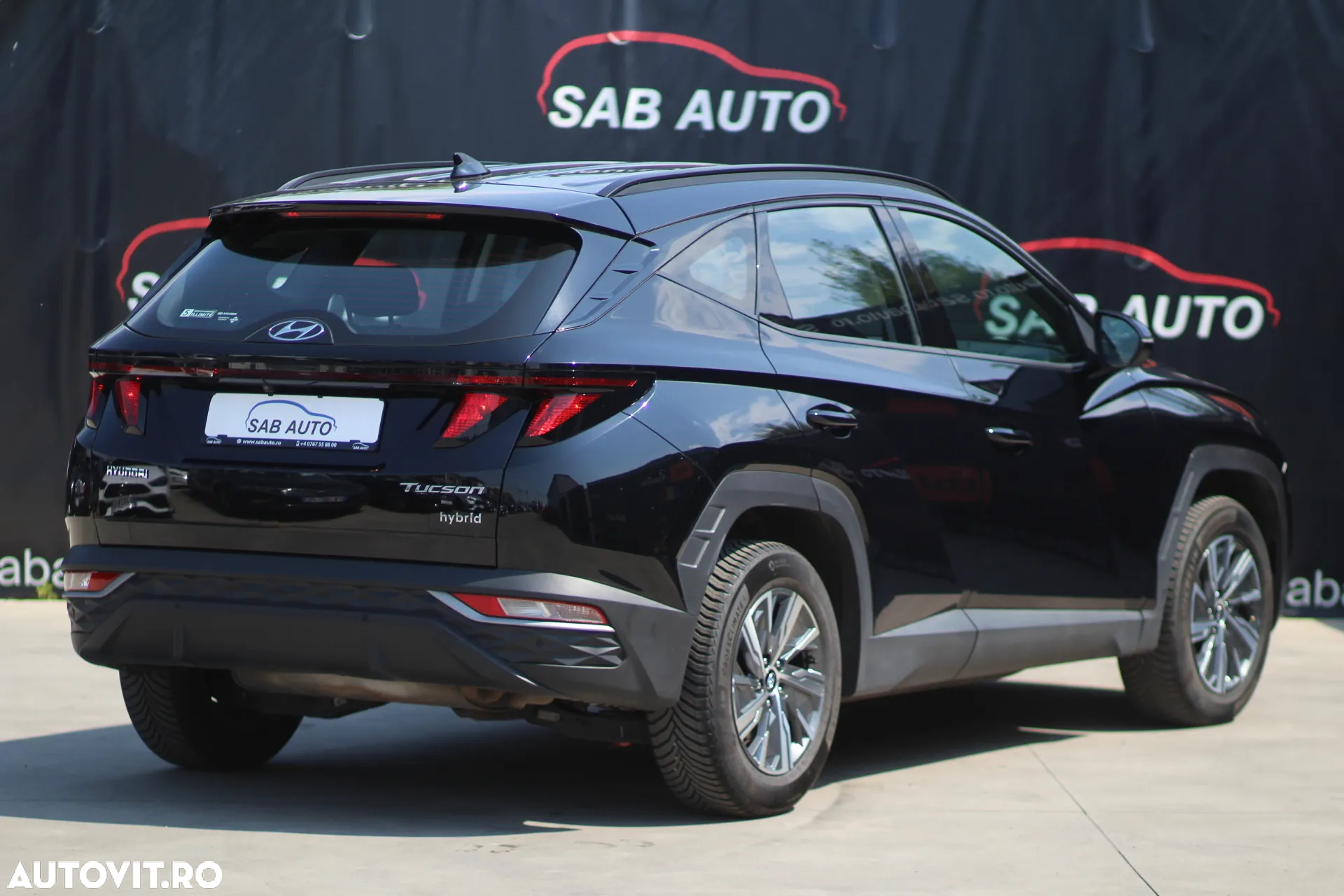 Hyundai Tucson HEV 1.6 l 230 CP 4WD 6AT Luxury - 19