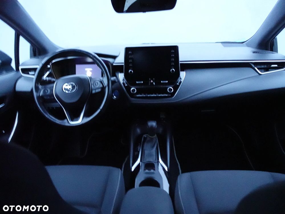 Toyota Corolla 1.8 Hybrid Team Deutschland - 5