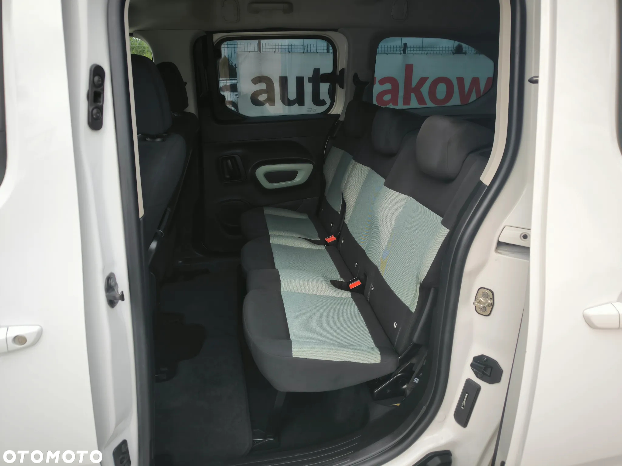 Citroën Berlingo XL 1.5 BlueHDI Feel - 18