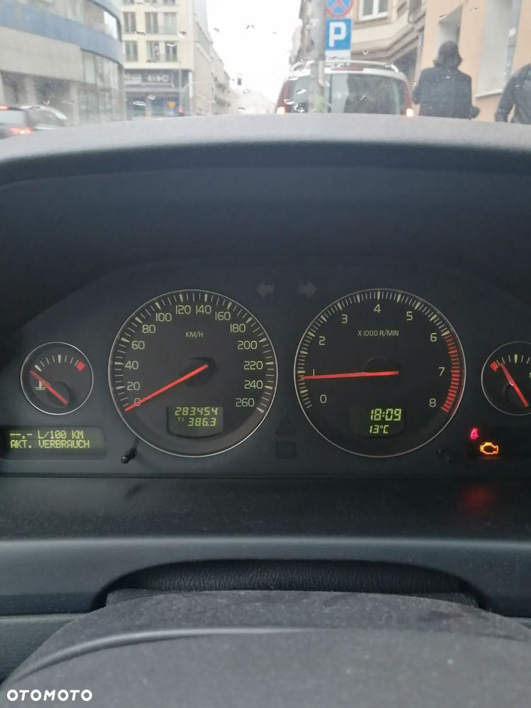 Volvo S60 2.4 - 8
