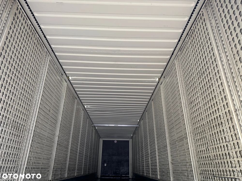 Krone winda/ubraniówka/kurierka/ - 23