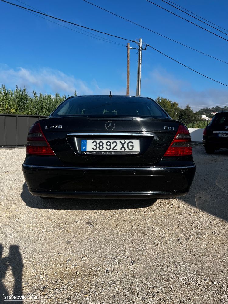 Mercedes-Benz E 270 - 5