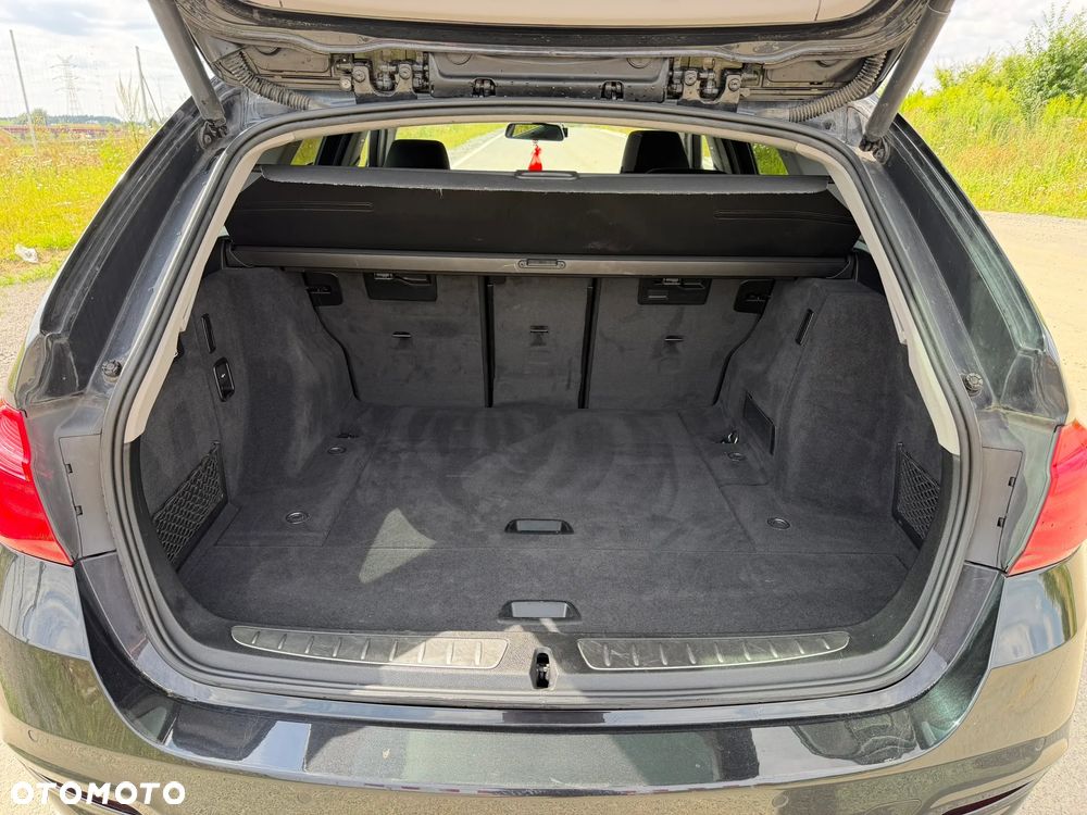 BMW Seria 3 - 16