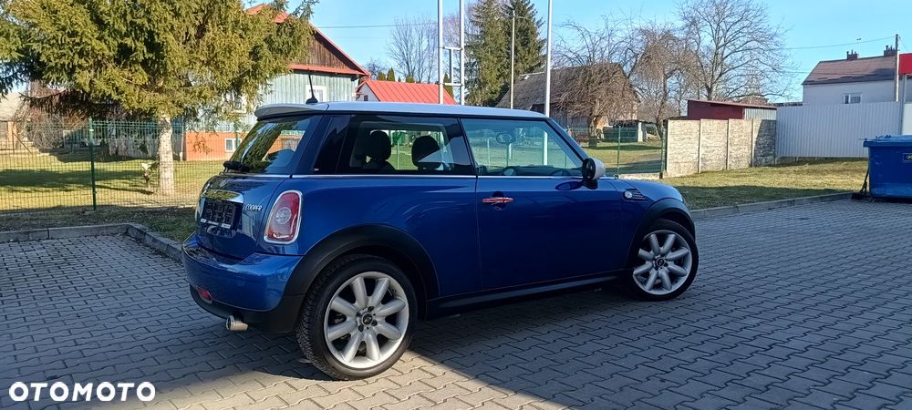 MINI Cooper Standard - 22