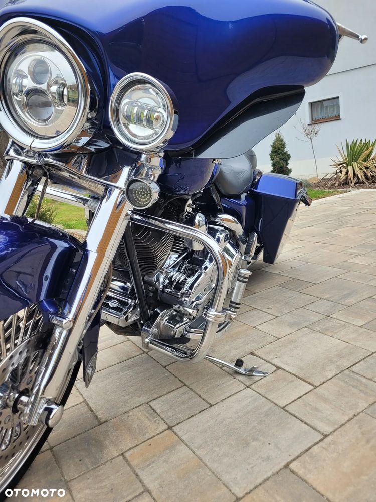 Harley-Davidson Touring Street Glide - 15